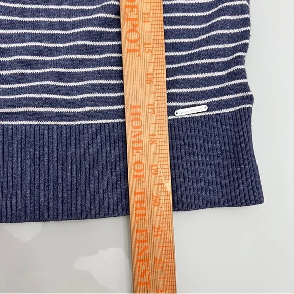 Abercrombie & Fitch Striped Navy and White Women's Crewneck Sweater - Picture 7 of 7